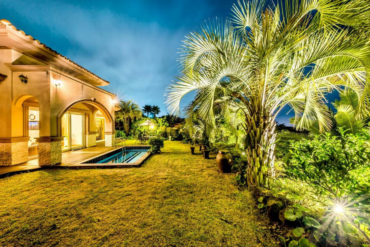 Palm Valley Resort Szogüpho Kültér fotó
