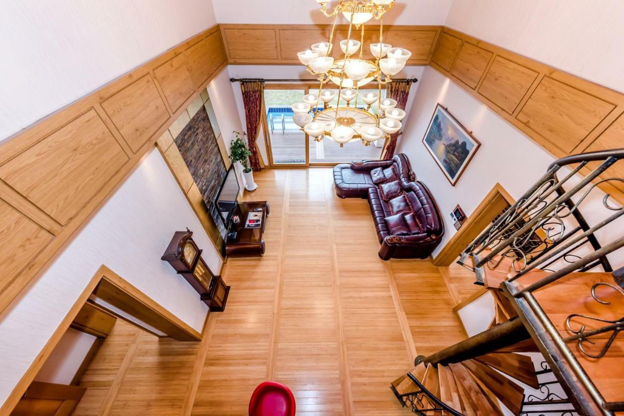 Palm Valley Resort Szogüpho Kültér fotó