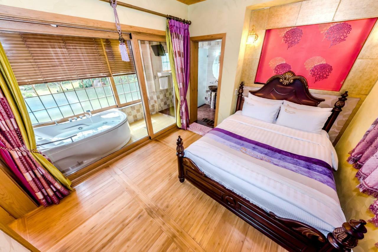 Palm Valley Resort Szogüpho Kültér fotó